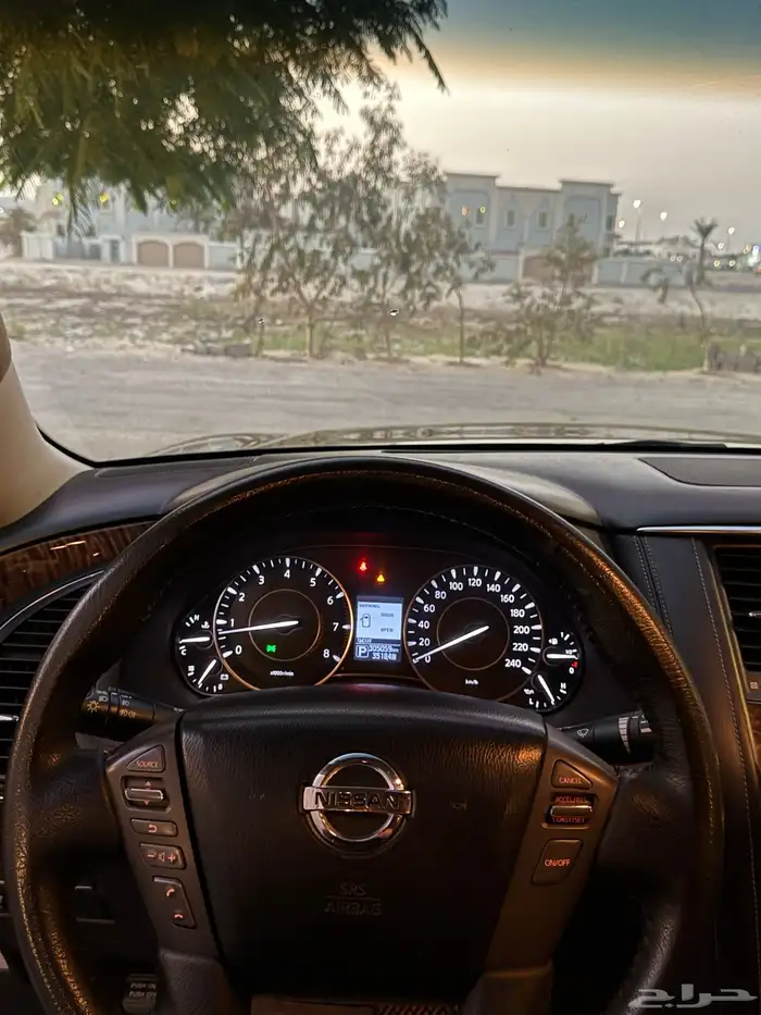 نيسان باترول بلاتينيوم 11