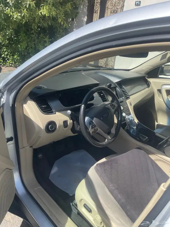 تورس 2016 نص فل شاشه كبيره بصمة تشغيل كمره خلفيه . المالك1 3