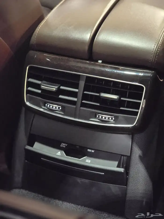 اودي A8-L موديل 2016 بحاله ممتازه 17