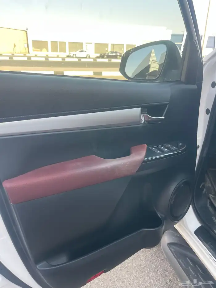 تم البيع تم البيع هايلكس 2019 فل كامل ديزل 3