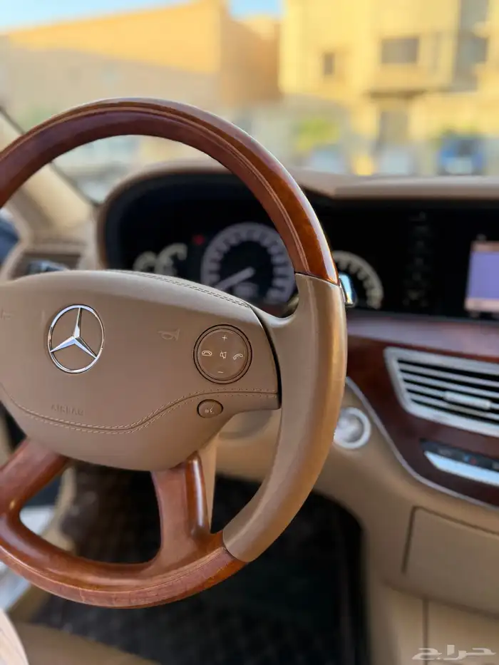 مرسيدس 2008 مخزنه ماشيه 21 الف وكاله 32