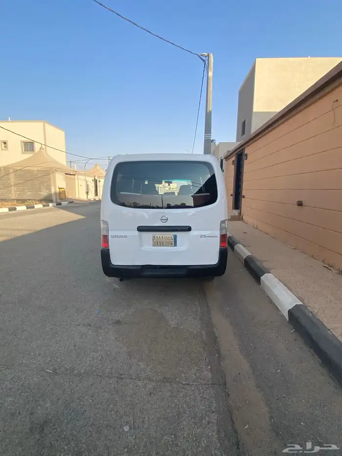 للبيع باص نظيف 2