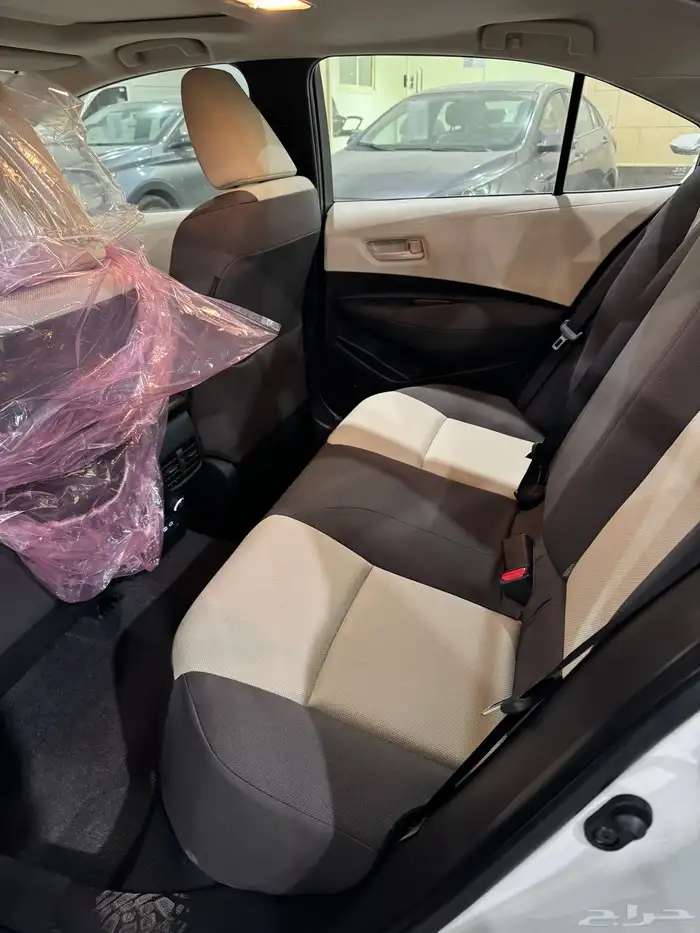 تويوتا كورلا XLI المطور فتحة بنزين 2025 9