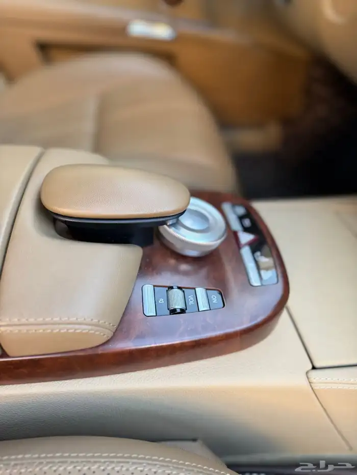 مرسيدس 2008 مخزنه ماشيه 21 الف وكاله 66