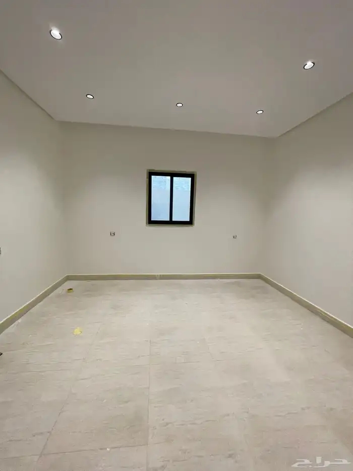 للتملك فلل تاون هاوس من 635 الف ابها درة المنسك 10