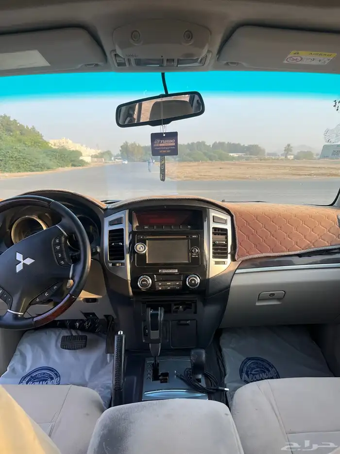 ميتسوبيشي باجيرو موديل 2016 5