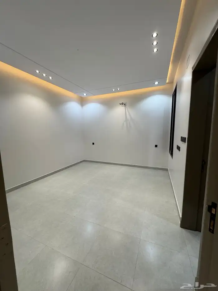 للبيع شقق تمليك أرضي 6غرف بمدخل سياره ب520 الف 16