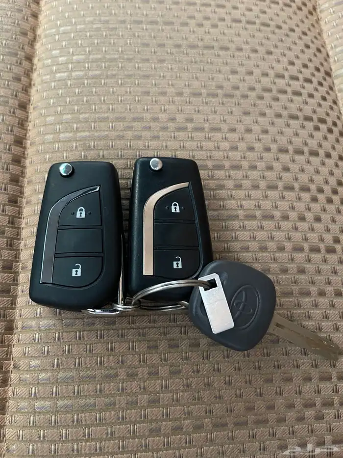 للبيع فورتشنرV4 2022(دبل) 11