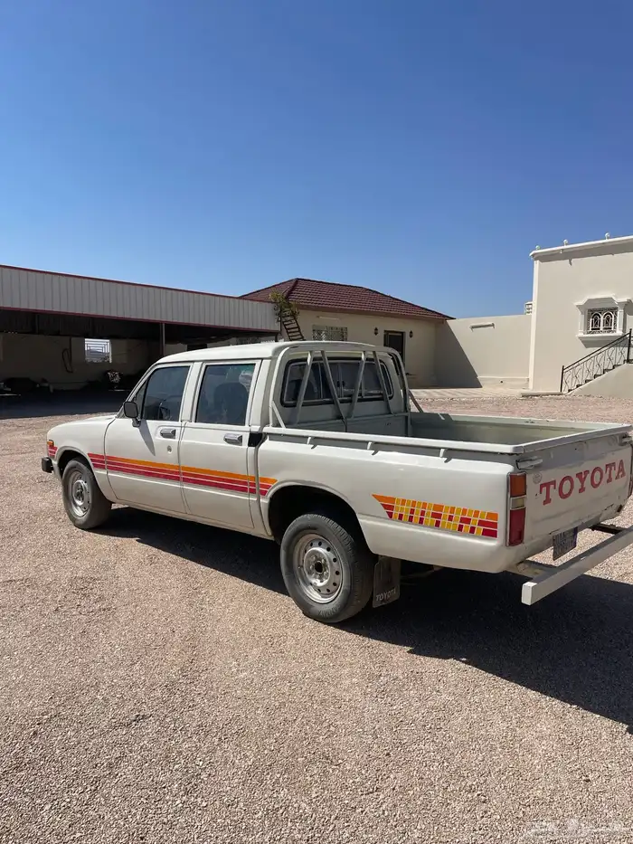 هايلكس 83 نظيفه 1