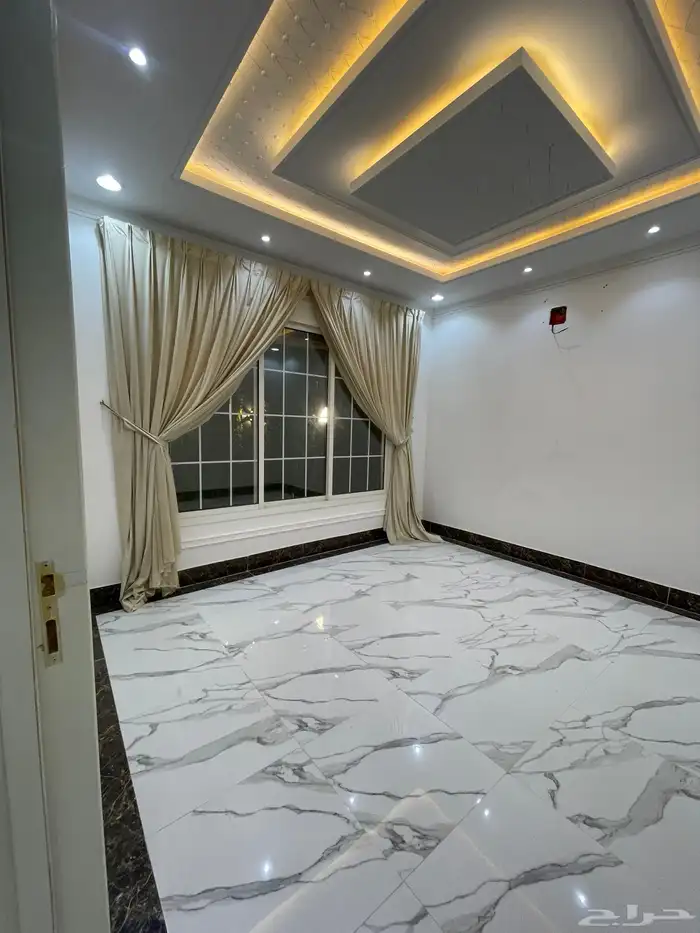 فيلا زاويه بحي المهدية 46