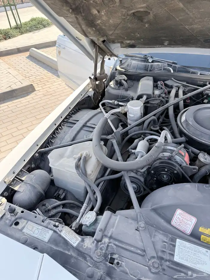 كاديلاك كلاسيك 1990 22