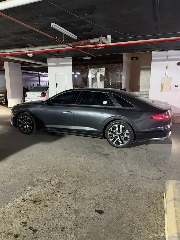 ازيرا 2024 بريميوم 4