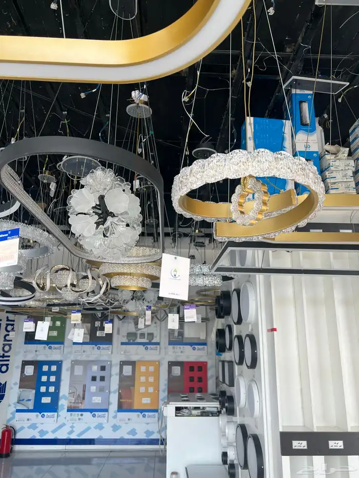 نجف ثريات 47