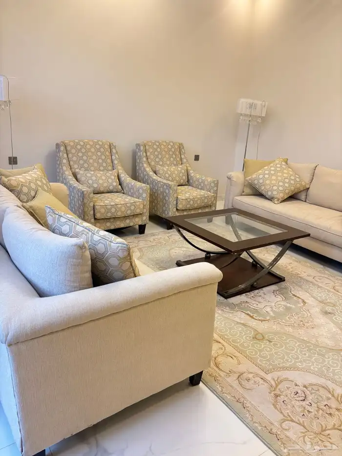 كنب شبه جديد 4