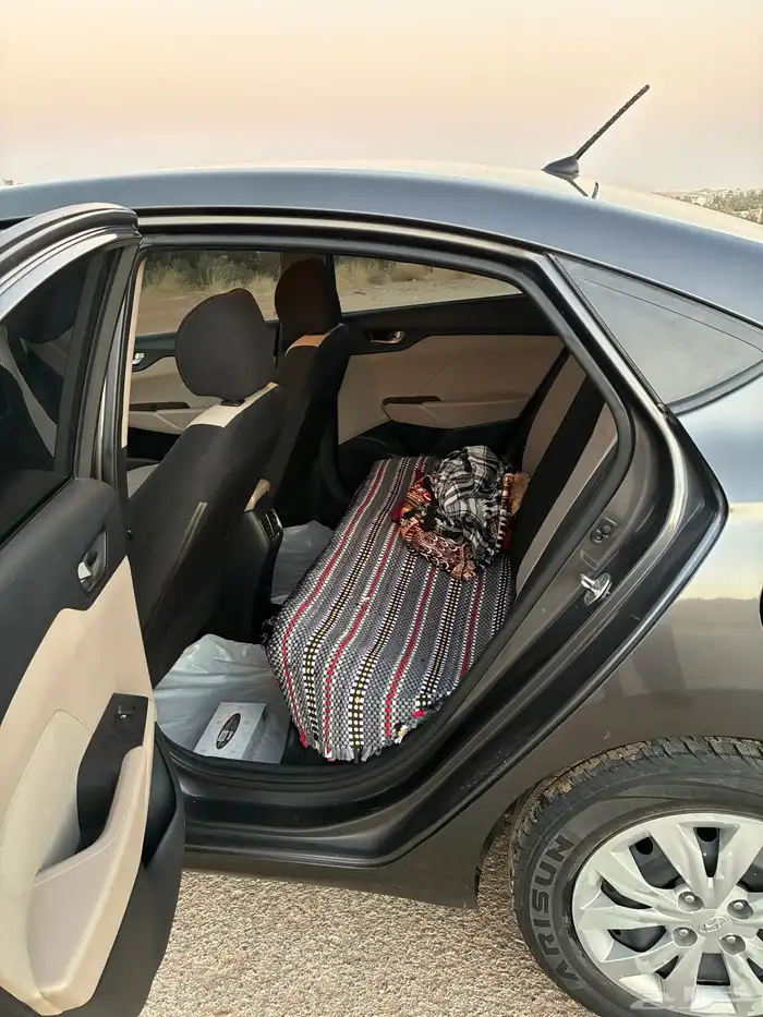 للبيع اكسنت موديل 2020 فحص استماره ساري والحد 32 الف 13