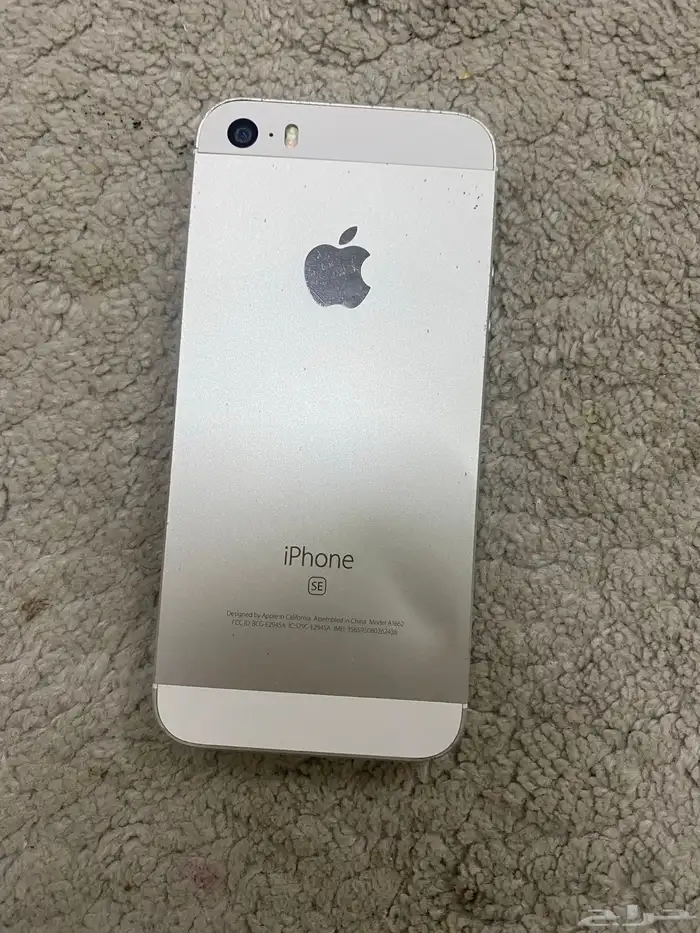 ايفون X وايفون SE 2016 4