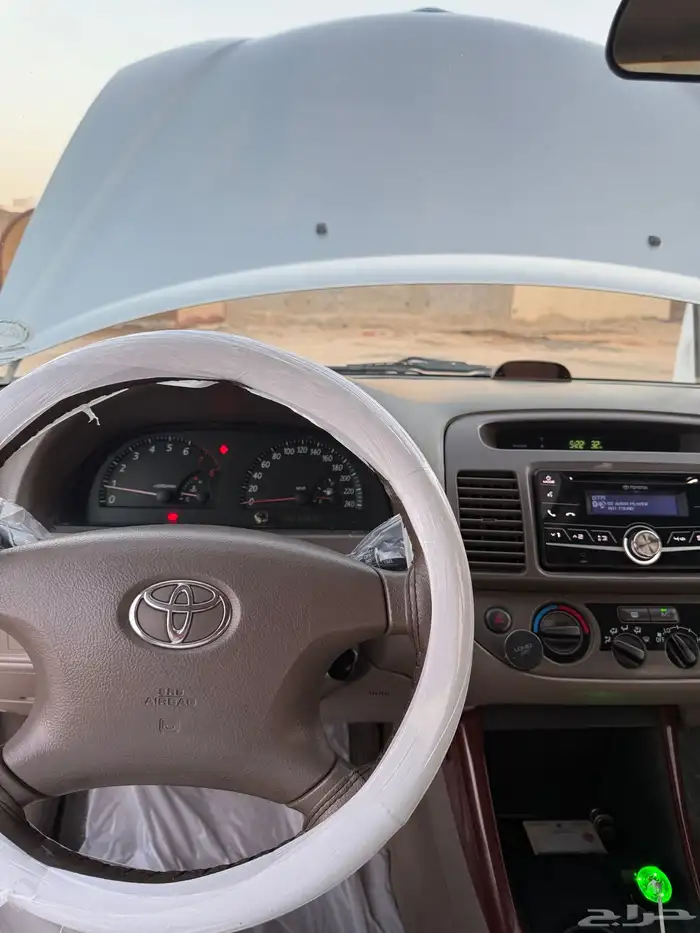 للبيع كامري 2004 8