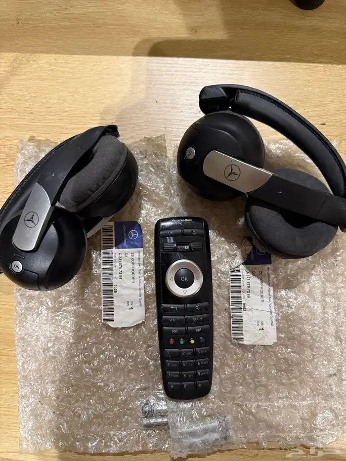 سماعات وريموت شاشات مرسيدس بانورما 0