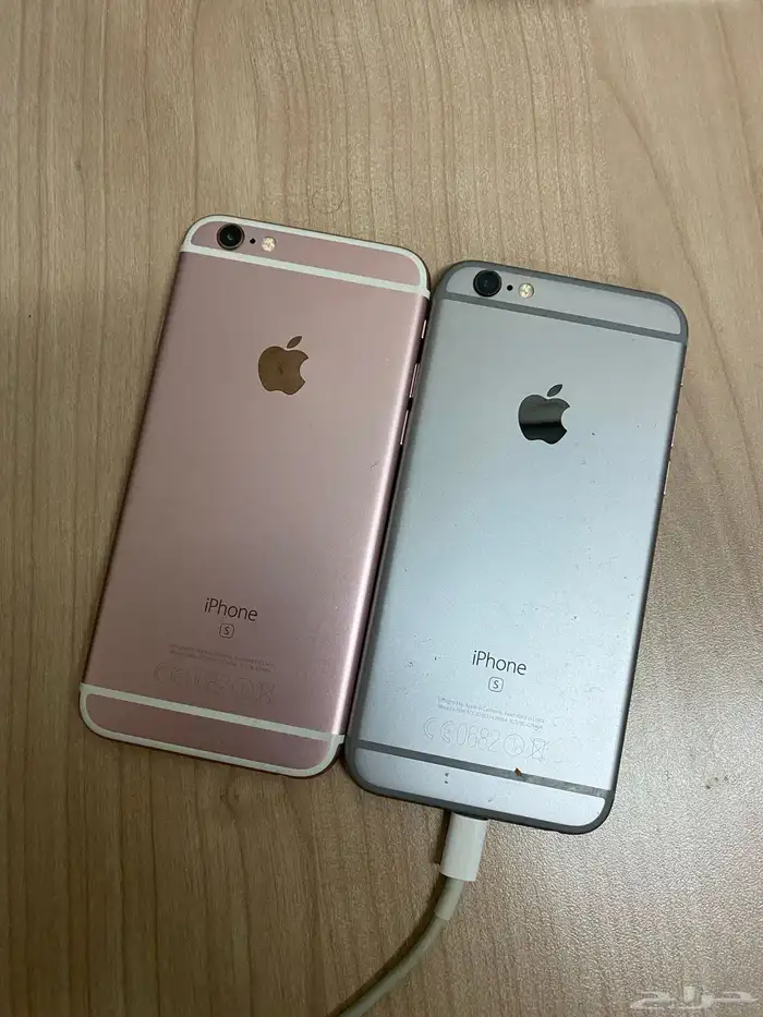 للبيع ايفون عدد 2 ايفون 6s 0