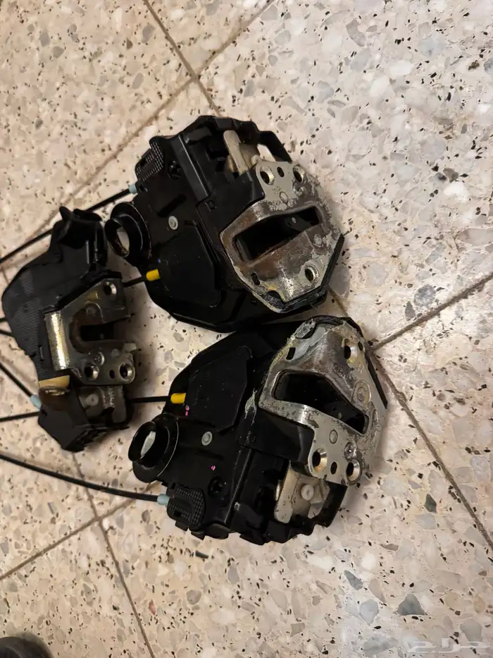 اوريون وكامري قفل باب سنتر لوك اصلي 0