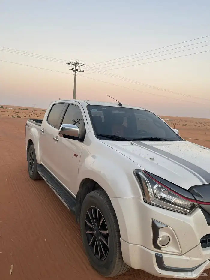 ايسوزو ديماكس جي تي 2020 6