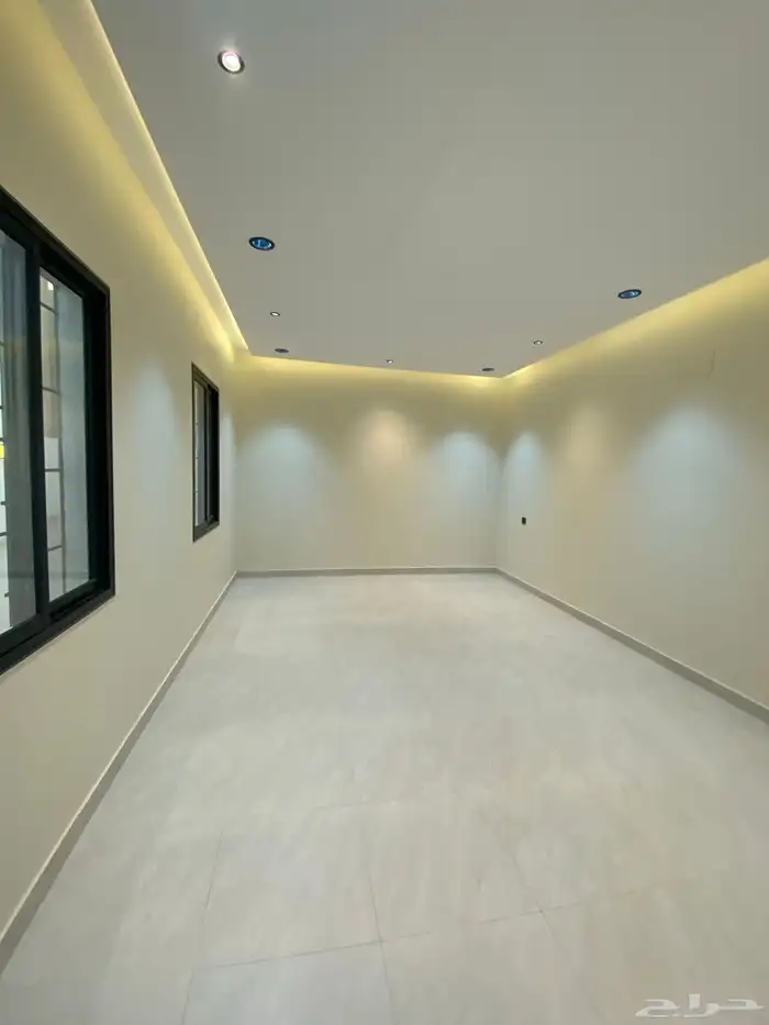 للبيع روف علوي مع ملحق تشطيب فاخر بالوسام 600الف 24