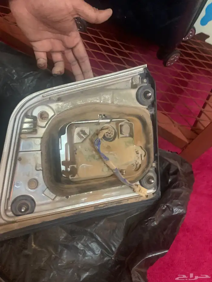 انوار وسطبات خلفيه ومراتب خلفيه جيب لكزس 2009 4