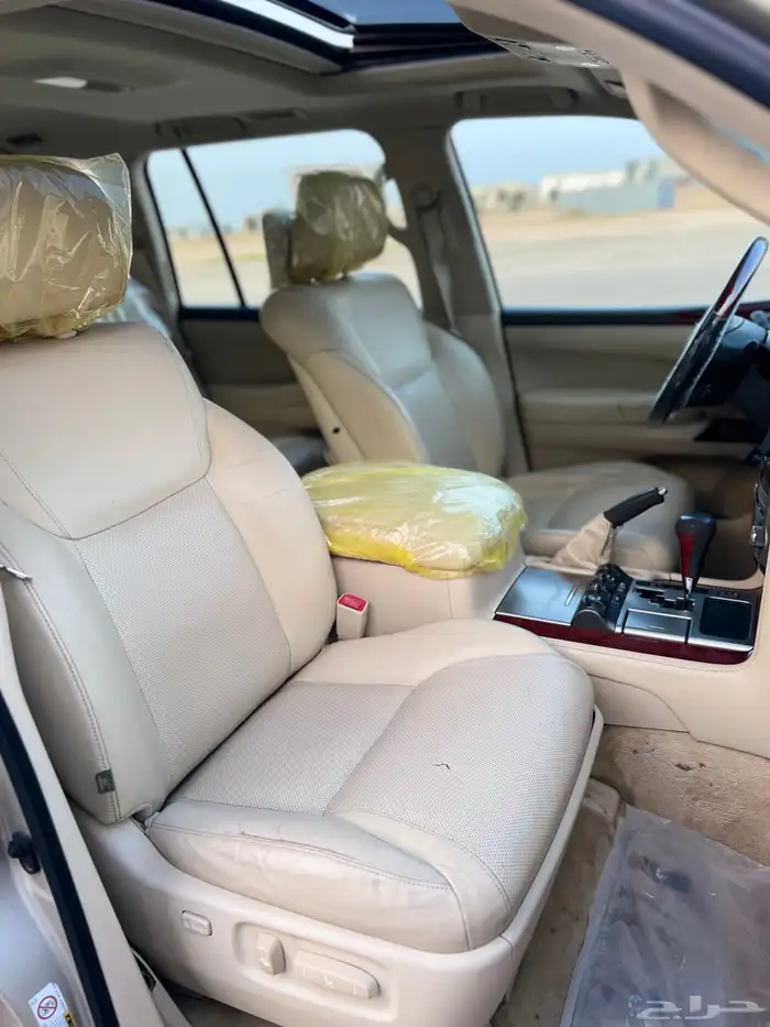 لكزس LX570 2014 فل ( بريمي ) 33