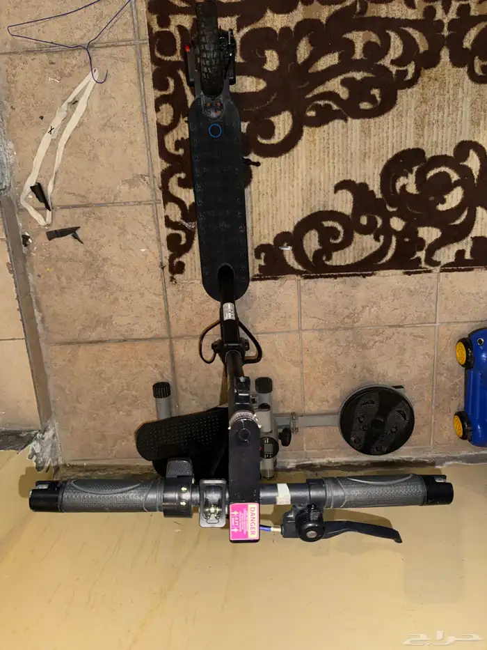 للبيع 500 نضيف فقط مكسور رفرفه الي ورا استخدام شهرين 0