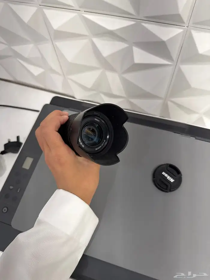 عدسة نيكون 55-200 0