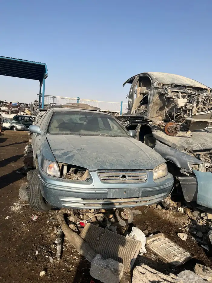 للبيع كامري تشليح 2001 1