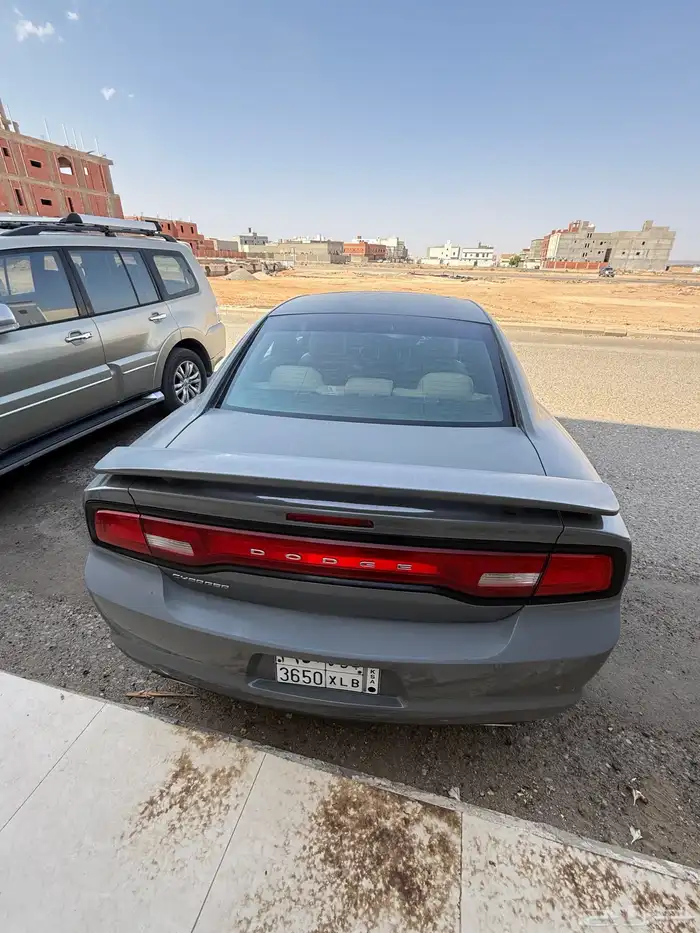 سياره دودج2012 0