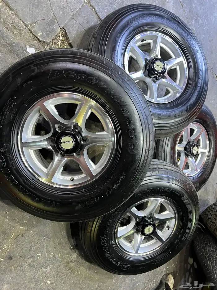 بالون 900.16 مع جنوط ريس مقاس 16تاريخ 24 آخر السنه 2