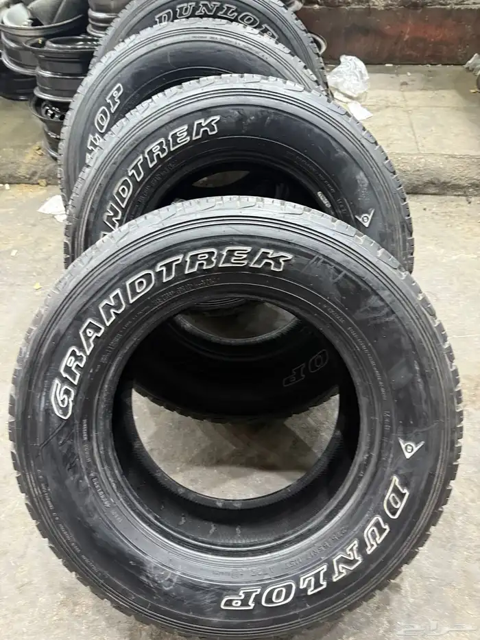 اربعه كفرات دلوب بنجيب بناجر شبه الجديد مقاس 17-65-275 12