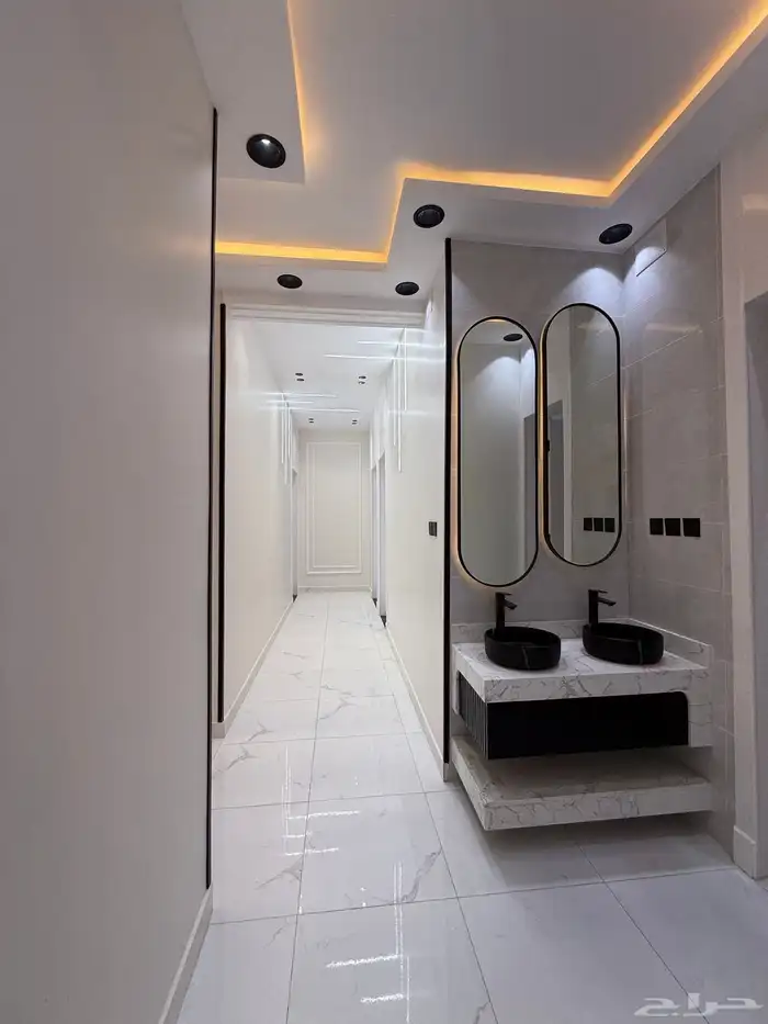 للبيع بحي الضيافة شقق أرضي وعلوي بسطح موقع كامل الخدمات 10