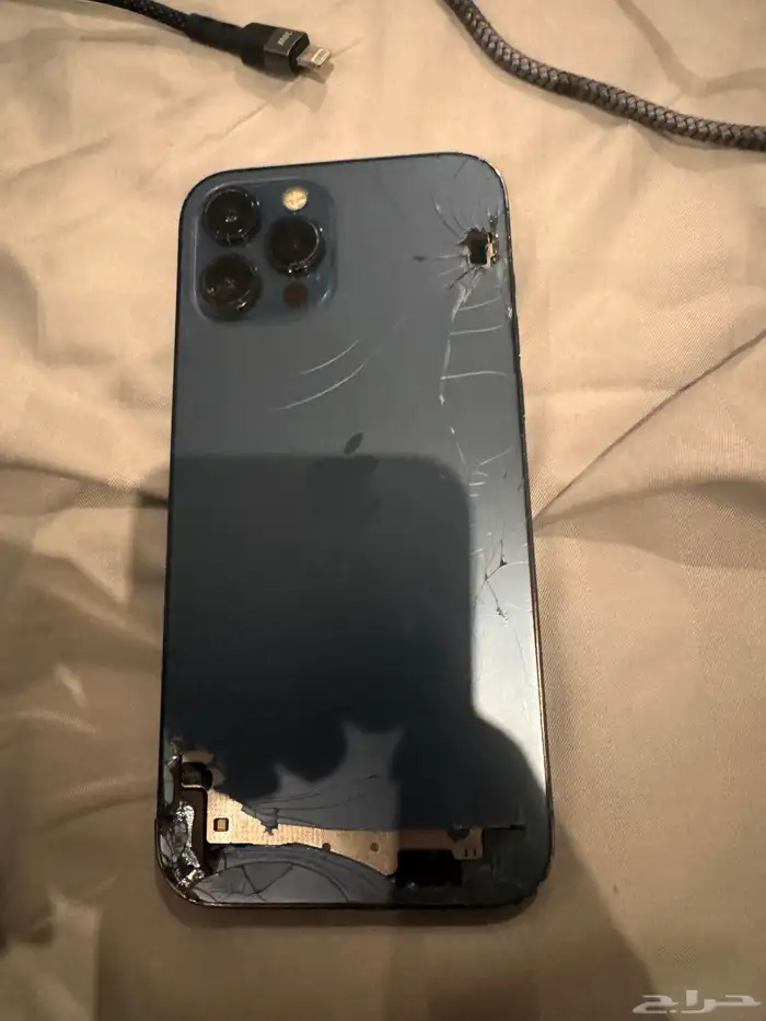 ايفون 12ماكس 0