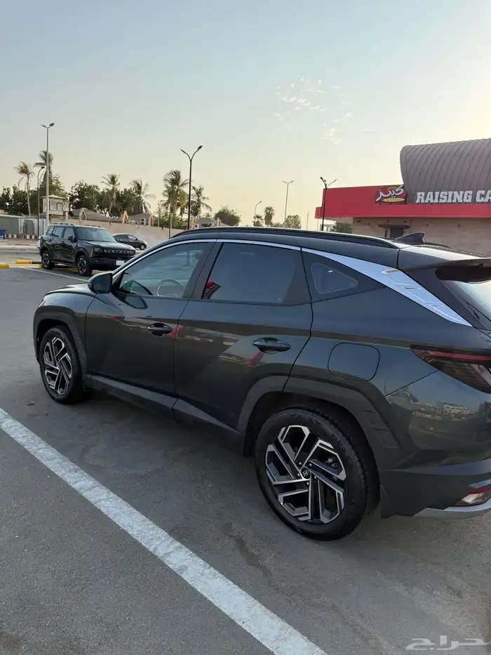 هونداي توسان 2025 4