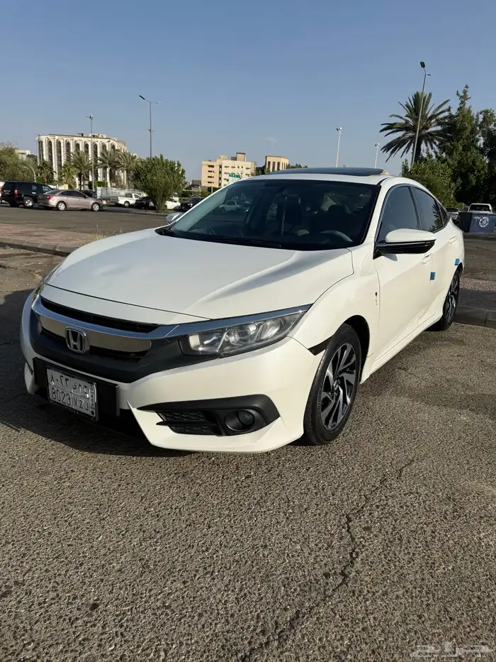 هوندا سيفيك 2016 مفحوصة و مجددة بدون اي ملاحظه سعر البيع 35 7