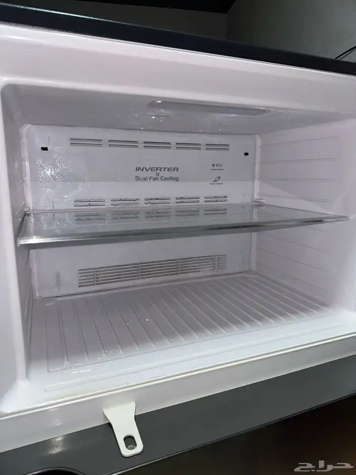 ثلاجة هيتاشي نظيفة 4