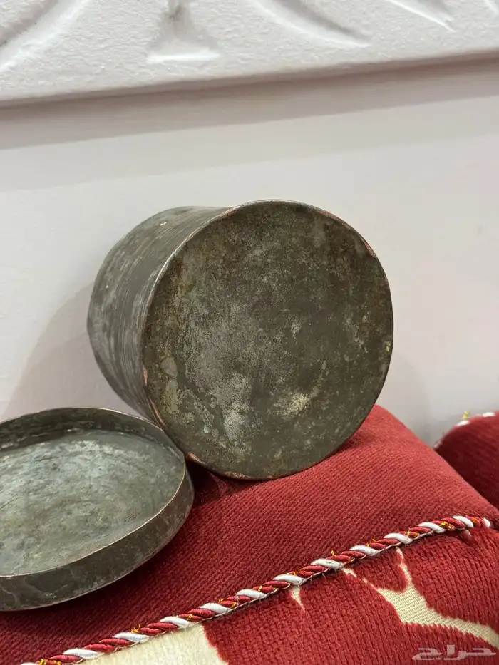علب نحاس قديمه تراث 9