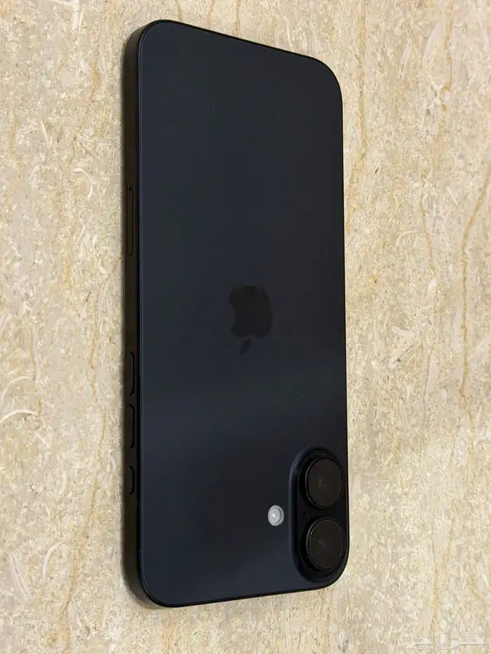 للبيع ايفون 16 بلس ( 128 جيجا ) بحالة ممتازة ب ( 2500 ) فقط 5