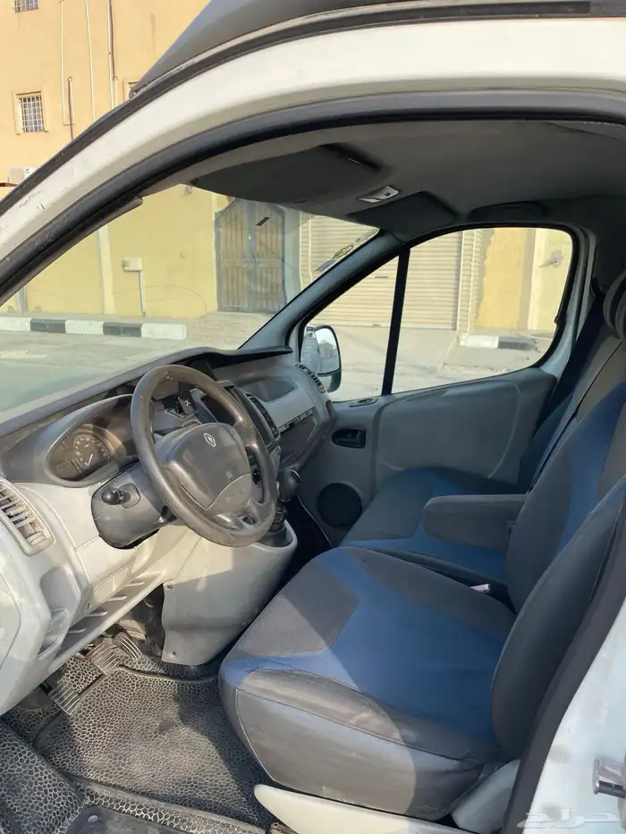 للبيع فان رينو بضاعه 8