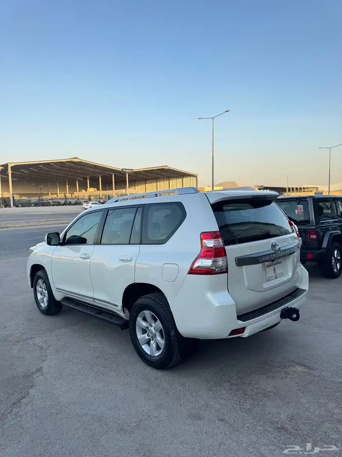 للبيع تويوتا برادو 2016 - 6 سلندر - بحالة الوكاله 3