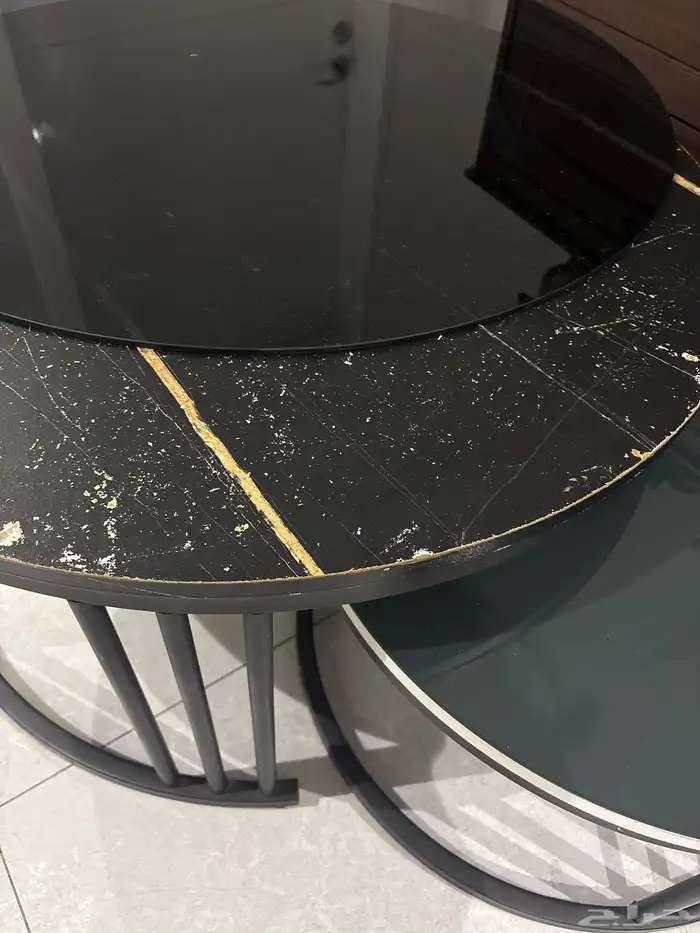 طاولتين خشب بقزاز متحرك 2