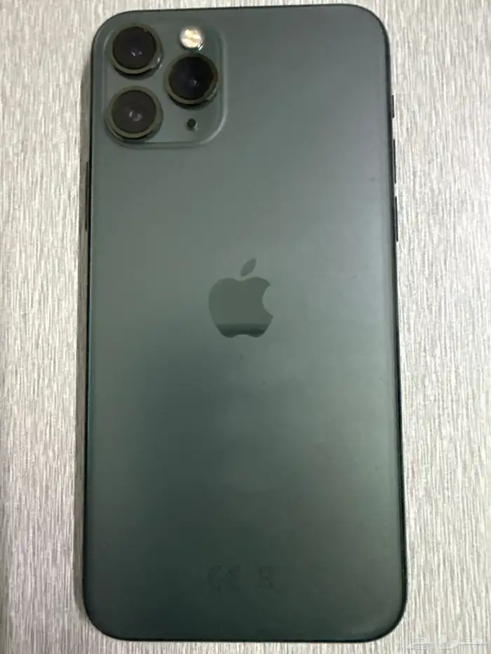 ايفون 11 برو اخضر 1