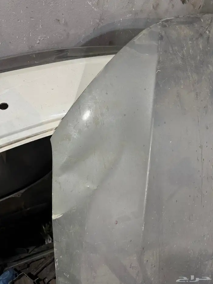 للبيع قطع صني جناح وسطبات وقفل شنطة وكبوت تورس 2022 7