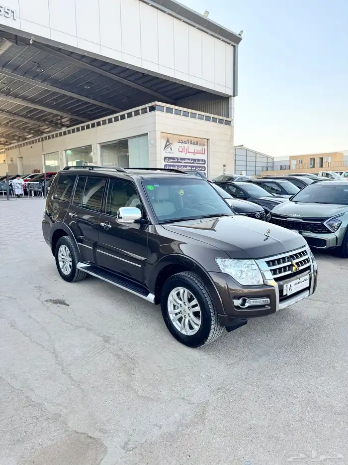 للبيع ميتسوبيشي باجيرو 2018 - فل كامل - مكينه 3800 1