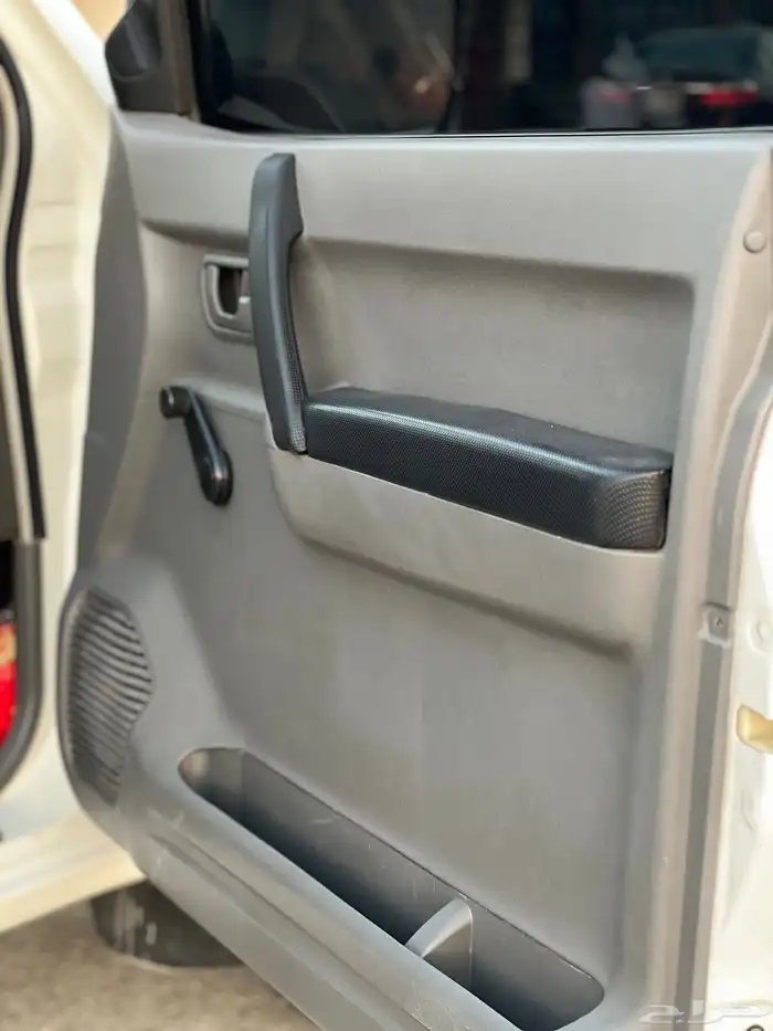 باجيرو 2006 للبيع 13