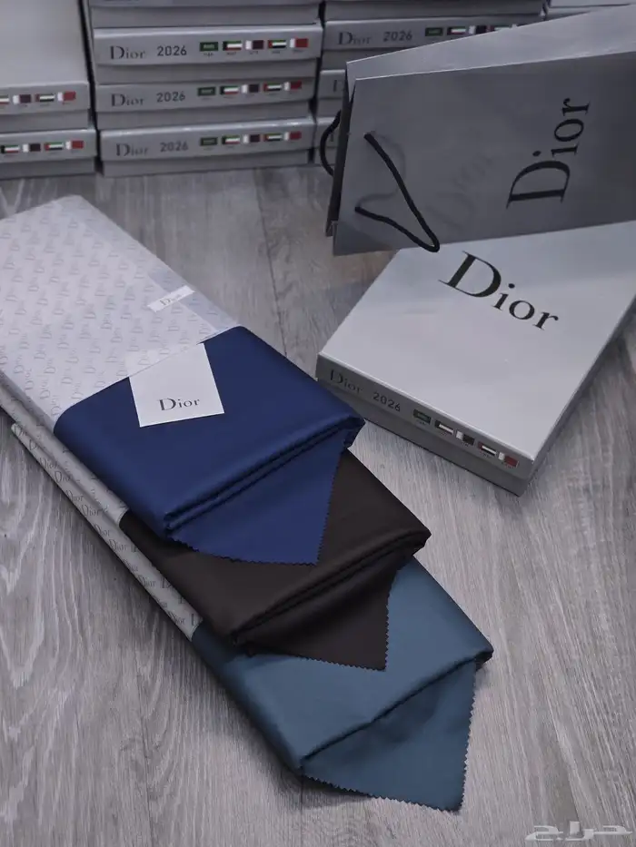 عرض 3 قطع قماش 7