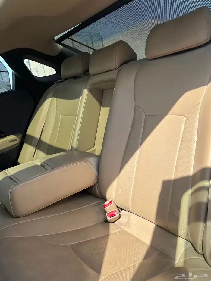 ازيرا 2015 فل كامل ممشى قليل نظيفه جدا 10